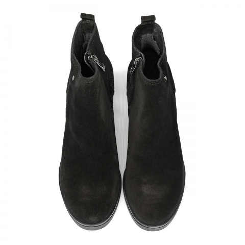 Czarne welurowe botki na wysokim obcasie 7SM6349A