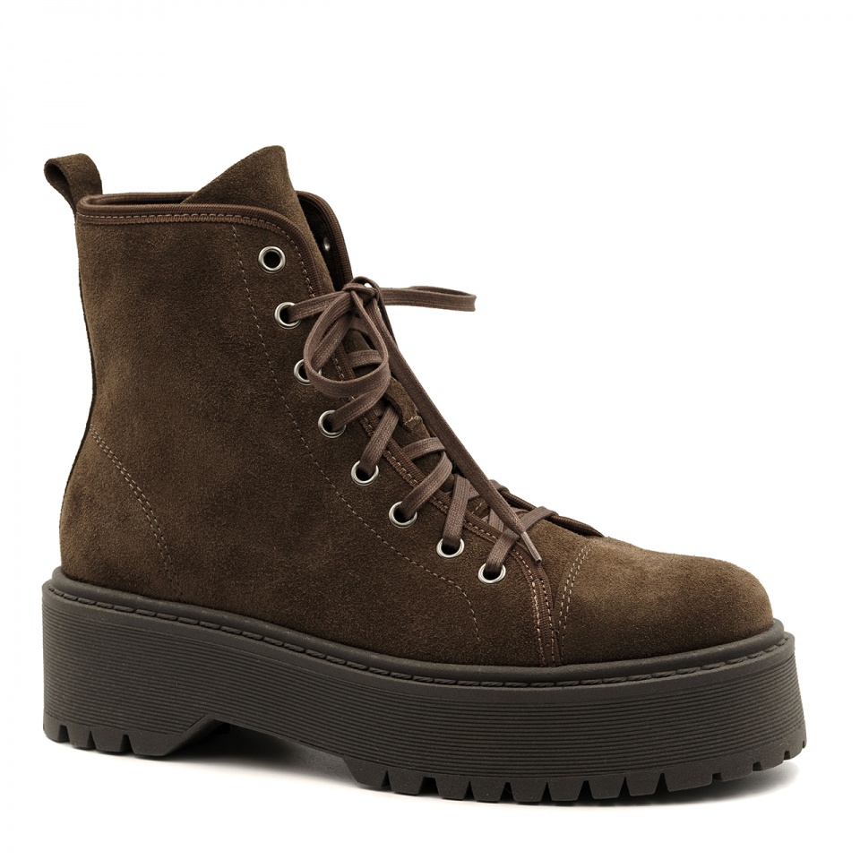 Czekoladowe welurowe wiązane workery 246F