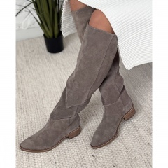 Kawowe welurowe kozaki bez zamka 219K