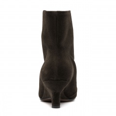 Brązowe welurowe botki na niskiej koturnie 210B