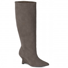 Kawowe welurowe kozaki na koturnie 303F