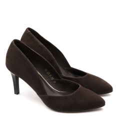 Brązowe zamszowe czółenka na niskim obcasie 78P