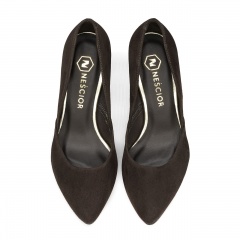 Brązowe zamszowe czółenka na niskim obcasie 78P