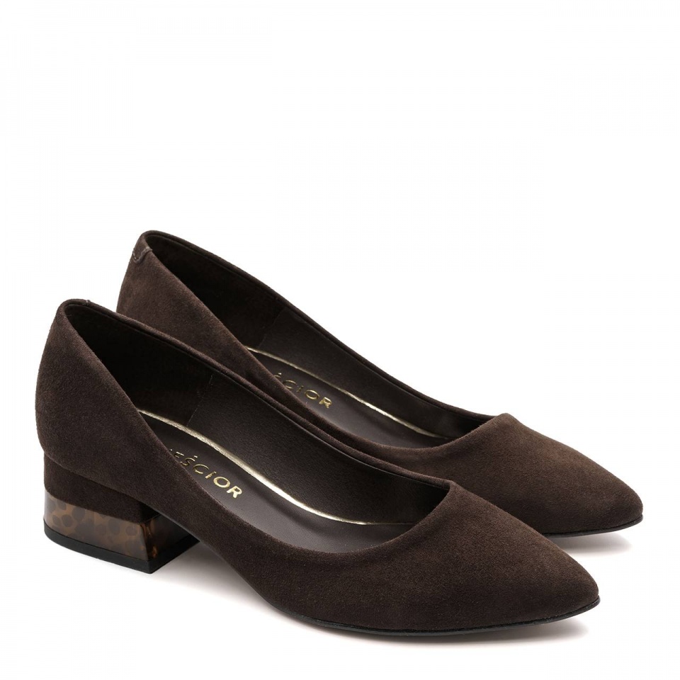 Czekoladowe czółenka na niskim obcasie 230D