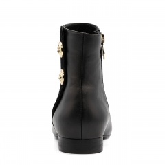 Czarne skórzane botki 5AD28914925Z