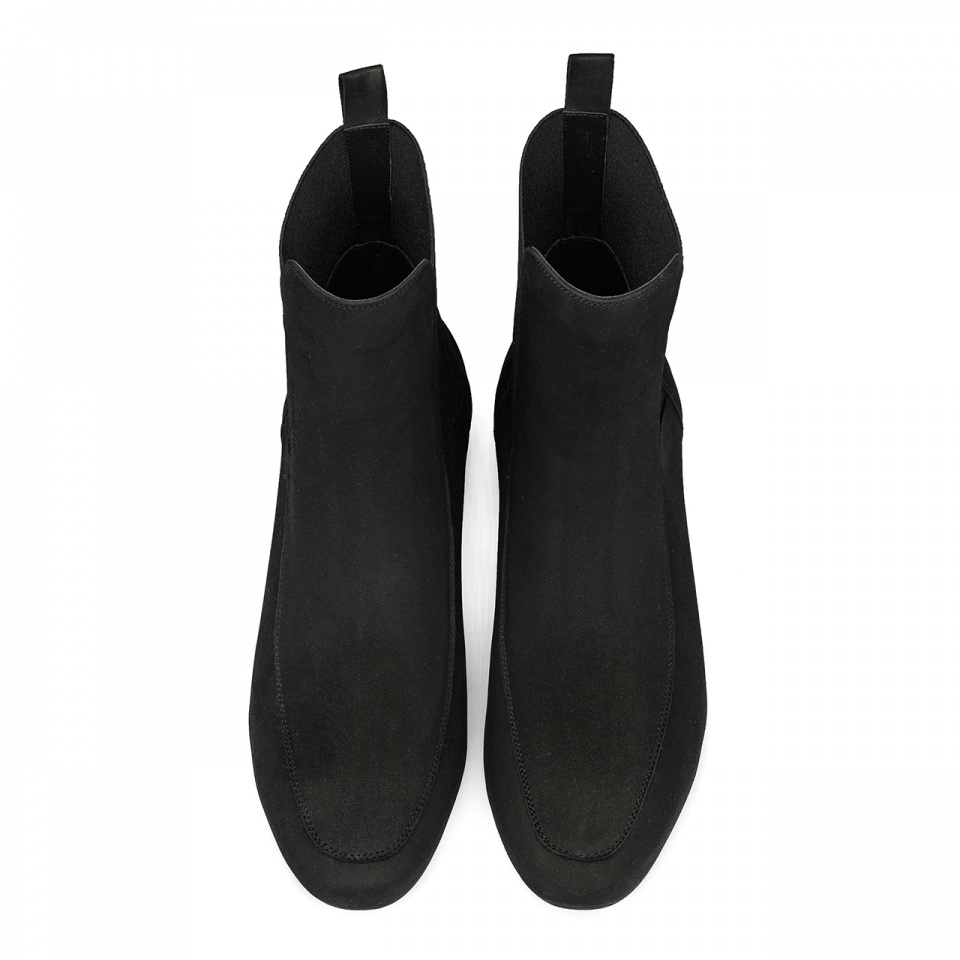 Czarne zamszowe botki 5AD28914622Z