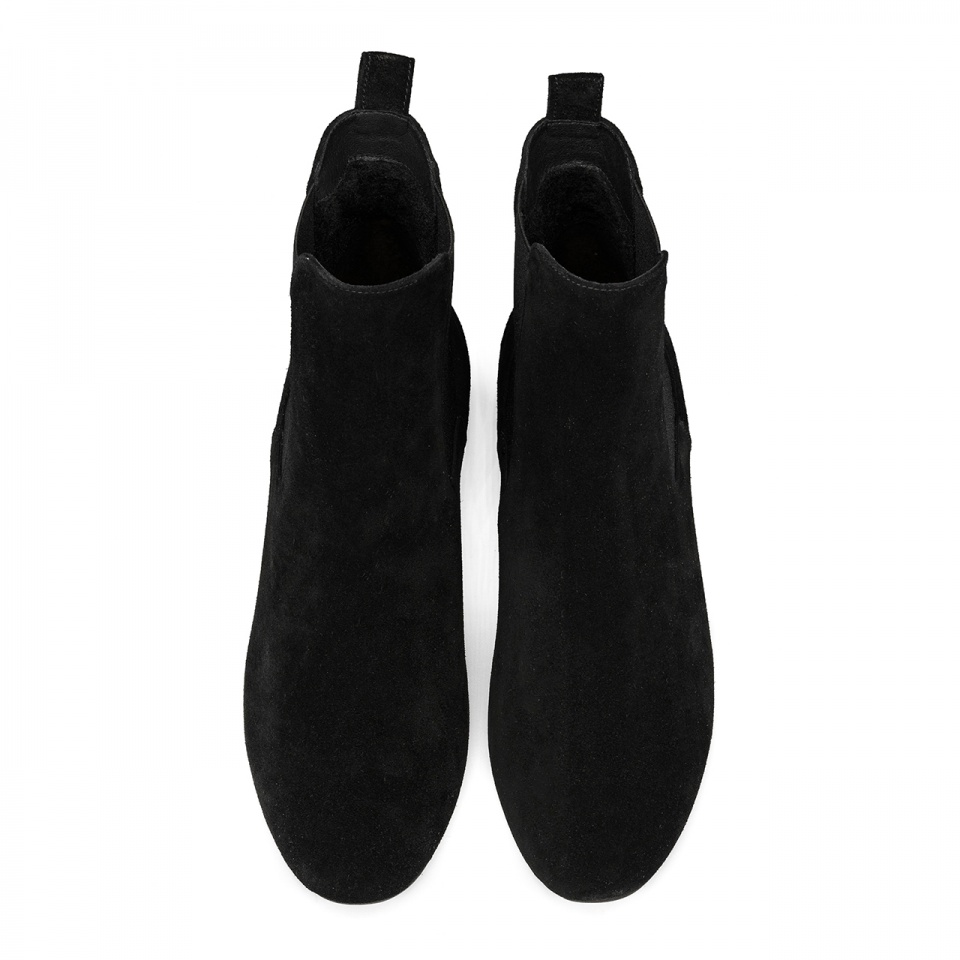 Czarne welurowe botki z gumą 5AD28915225Z