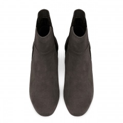 Jasnobrązowe zamszowe botki z gumą 5AD28913818Z