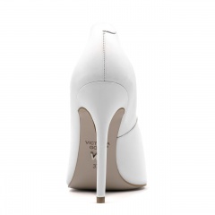 Białe czółenka z kryształami 5AD01056324L