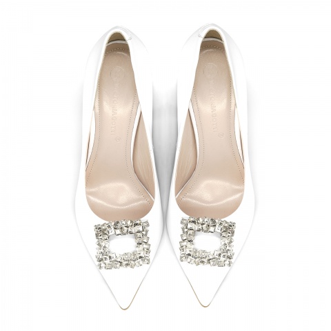 Białe cz&oacute;łenka z kryształami 5AD01056324L