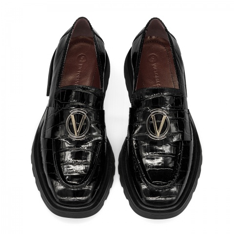 Czarne lakierowane p&oacute;łbuty 5ADKRIS1524L