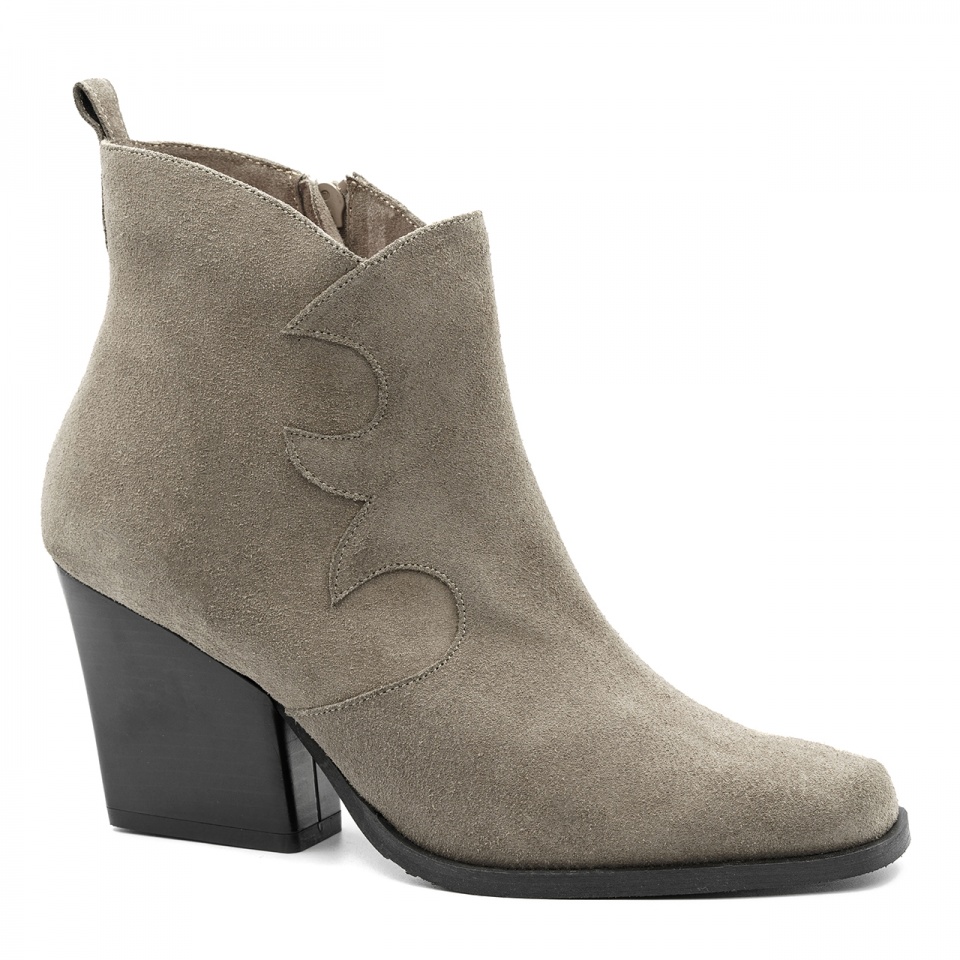 Beżowe zamszowe kowbojki 5AD4701K75722Z