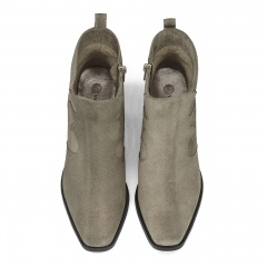 Beżowe zamszowe kowbojki 5AD4701K75722Z