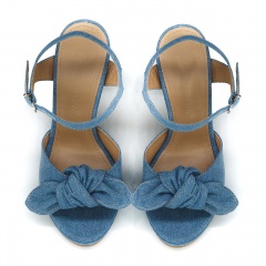 Jeansowe sandały na szpilce 5ADB864010625L