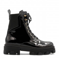 Czarne lakierowane botki 5ADVG94325Z