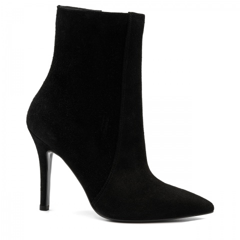 Czarne welurowe botki na szpilce 5ADD1772B1223Z