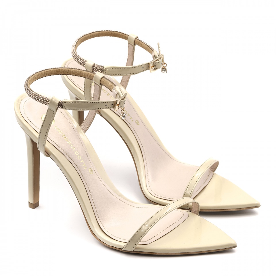 Ecru skórzane sandały 5AD001815124L