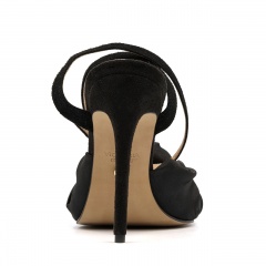 Czarne zamszowe sandały z kokardą 5AD6908925L