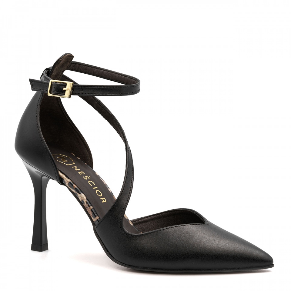 Czarne skórzane szpilki z panterą i paskami 231H