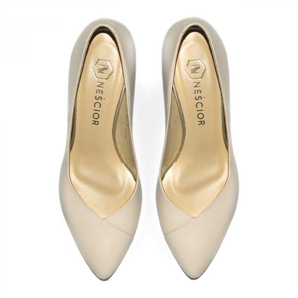 Beżowe skórzane czółenka 264E