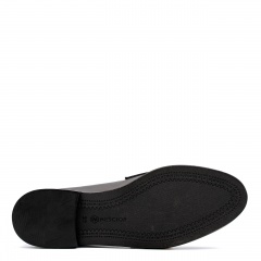 Czarne skórzane półbuty 44N