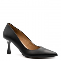 Czarne skórzane czółenka 303C