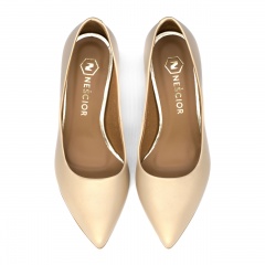 Beżowe skórzane czółenka 303C