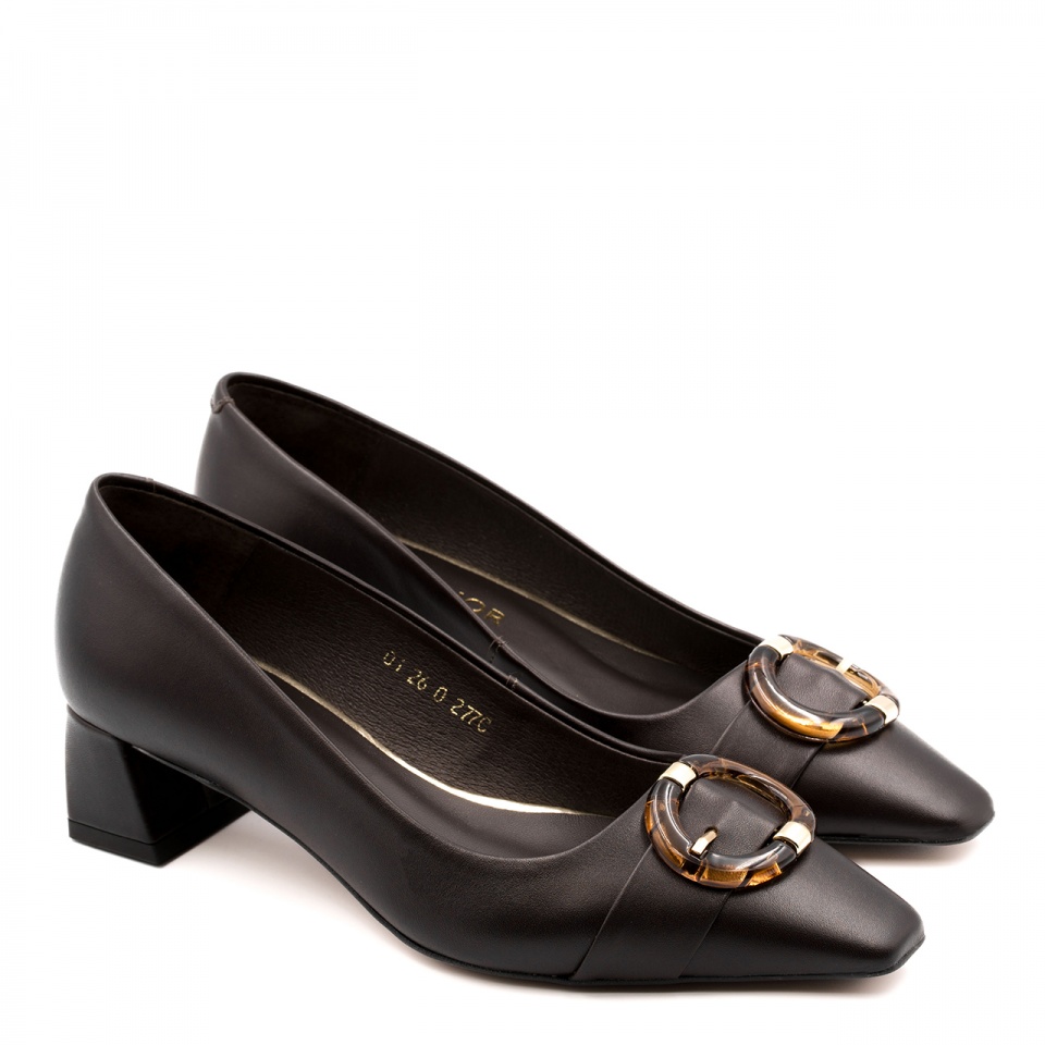 Czekoladowe czółenka z kwadratowym noskiem 277C