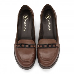 Brązowe skórzane półbuty na koturnie 283D