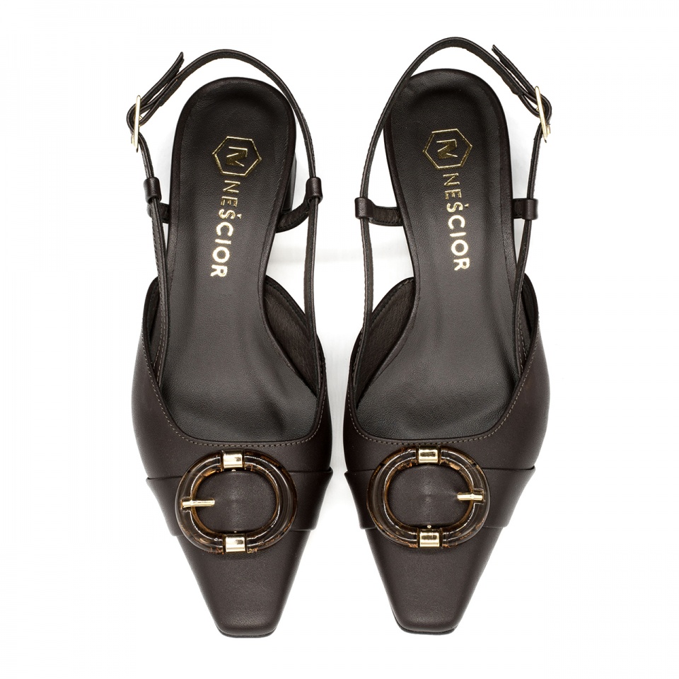 Czekoladowe skórzane czółenka bez pięty 277V