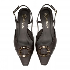 Czekoladowe skórzane czółenka bez pięty 277V