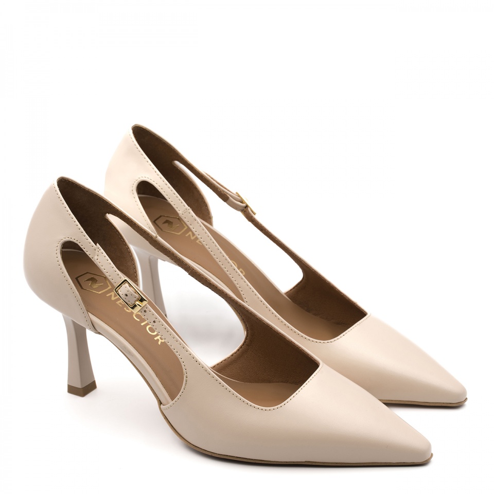 Beżowe czółenka z wycięciami 304A