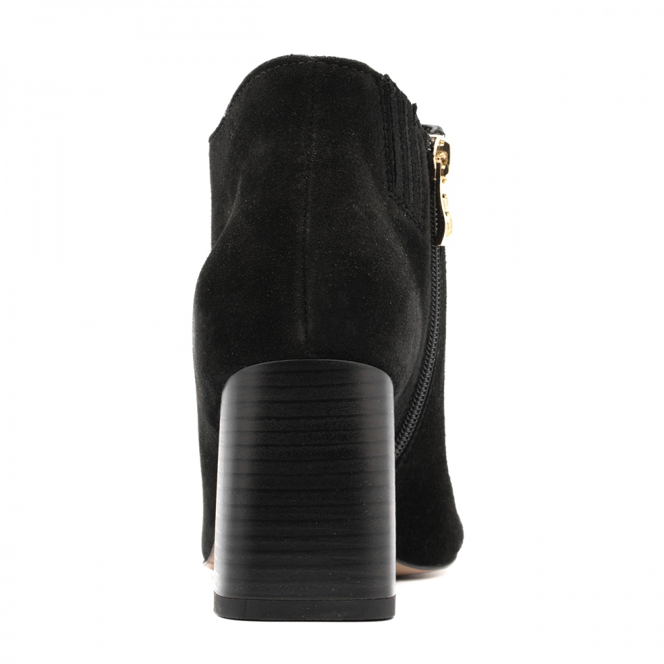 Czarne welurowe botki peep toe 7SM6011A