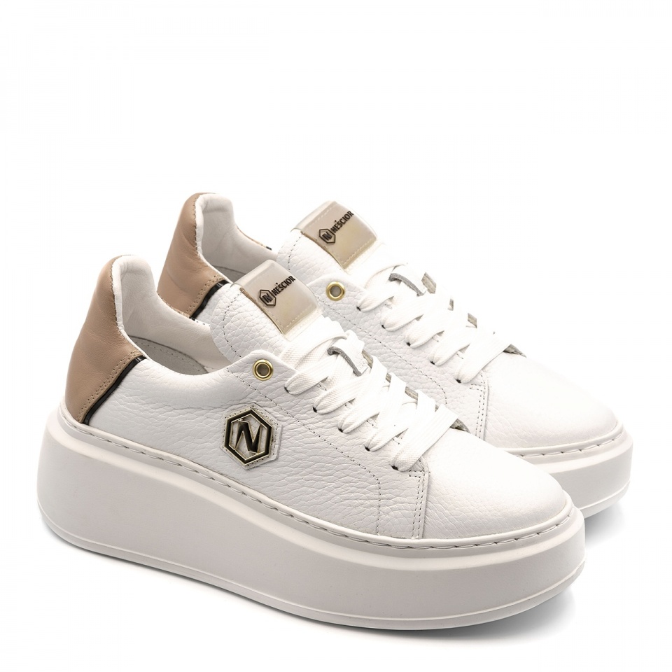 Białe sneakersy 237H