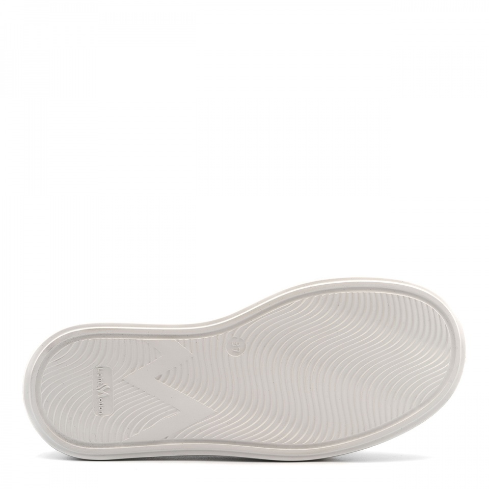 Białe sneakersy 237H