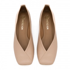 Beżowe baleriny z kwadratowym noskiem 80B