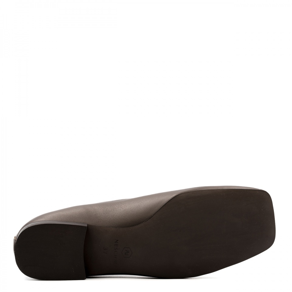 Brązowe baleriny z kwadratowym noskiem 80B