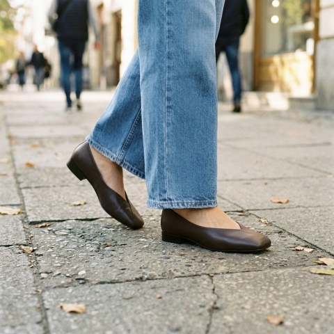 Brązowe baleriny z kwadratowym noskiem 80B