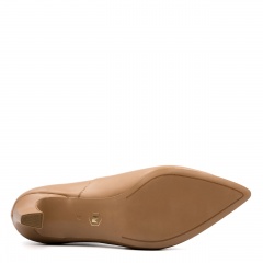 Karmelowe skórzane czółenka 210M