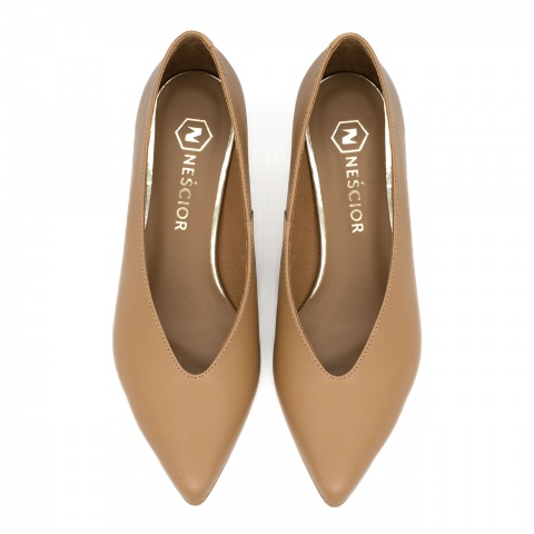 Karmelowe sk&oacute;rzane cz&oacute;łenka 210M