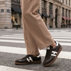 Brązowo-białe skórzane trampki 63E