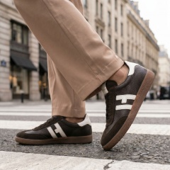 Brązowo-białe skórzane trampki 63E