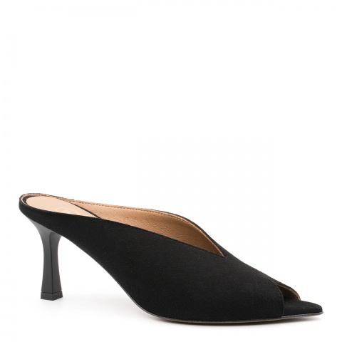 Czarne klapki peep toe 299P