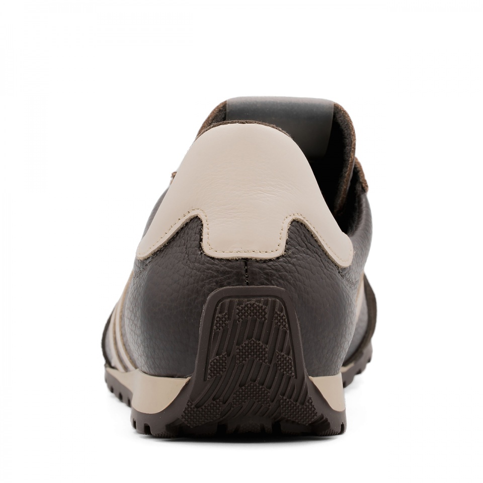 Ciemnobrązowe sneakersy barefoot 310B