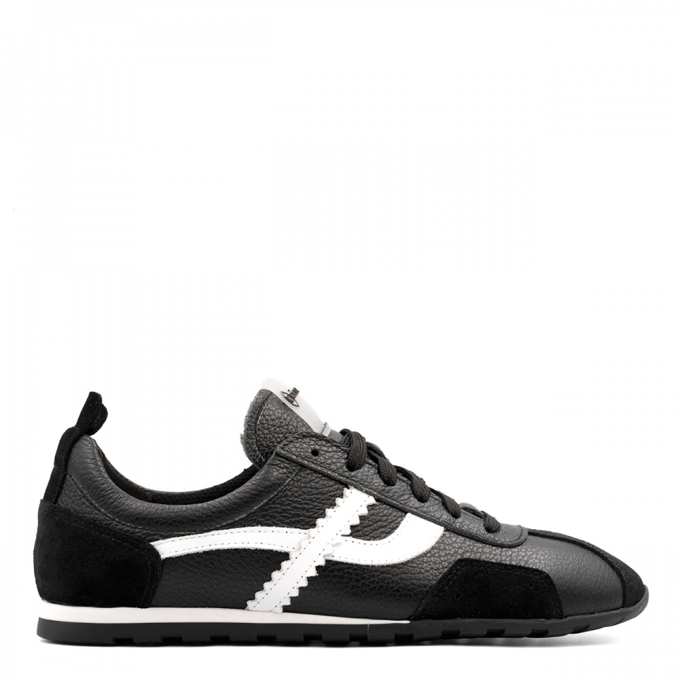 Czarne skórzane sneakersy 291E