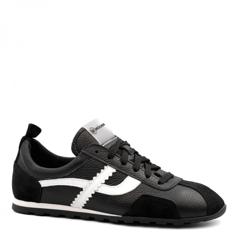Czarne skórzane sneakersy 291E