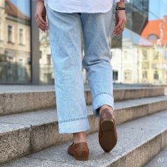 Koniakowe półbuty z kwadratowym szpicem 258B