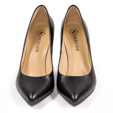 Czarne skórzane szpilki na wysokim obcasie 92M1