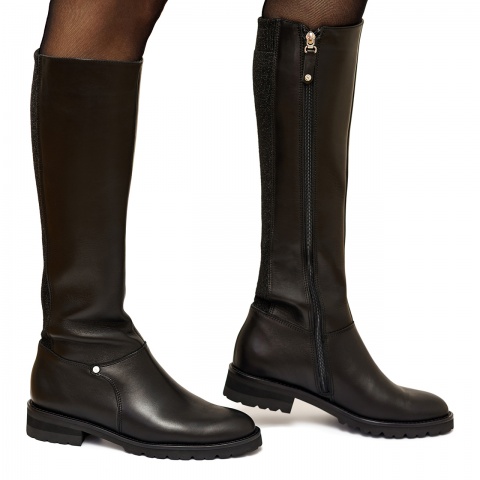 Czarne skórzane kozaki oficerki 46A