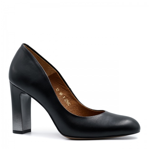 Czarne skórzane czółenka na słupku 265C